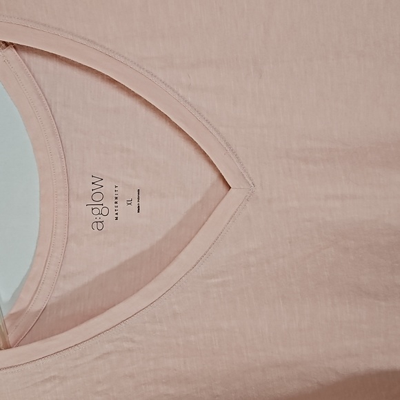 A Glow maternity top - Picture 2 of 4